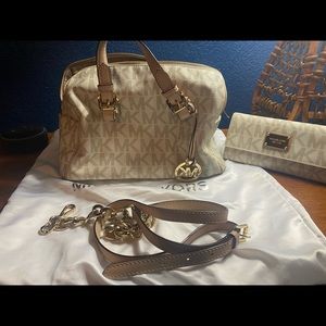 Michael Kors bag and matching wallet